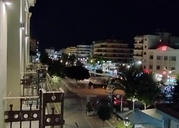 στούντιο στη στοά βαρβουτσή#2 Kalamata