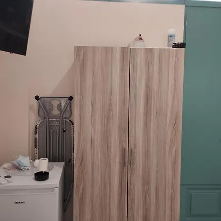 στούντιο στη στοά βαρβουτσή#2 * カラマタ